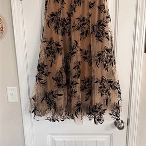 Elegant Black Floral Midi Skirt